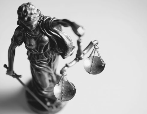 Übersetzung juristischer Texte